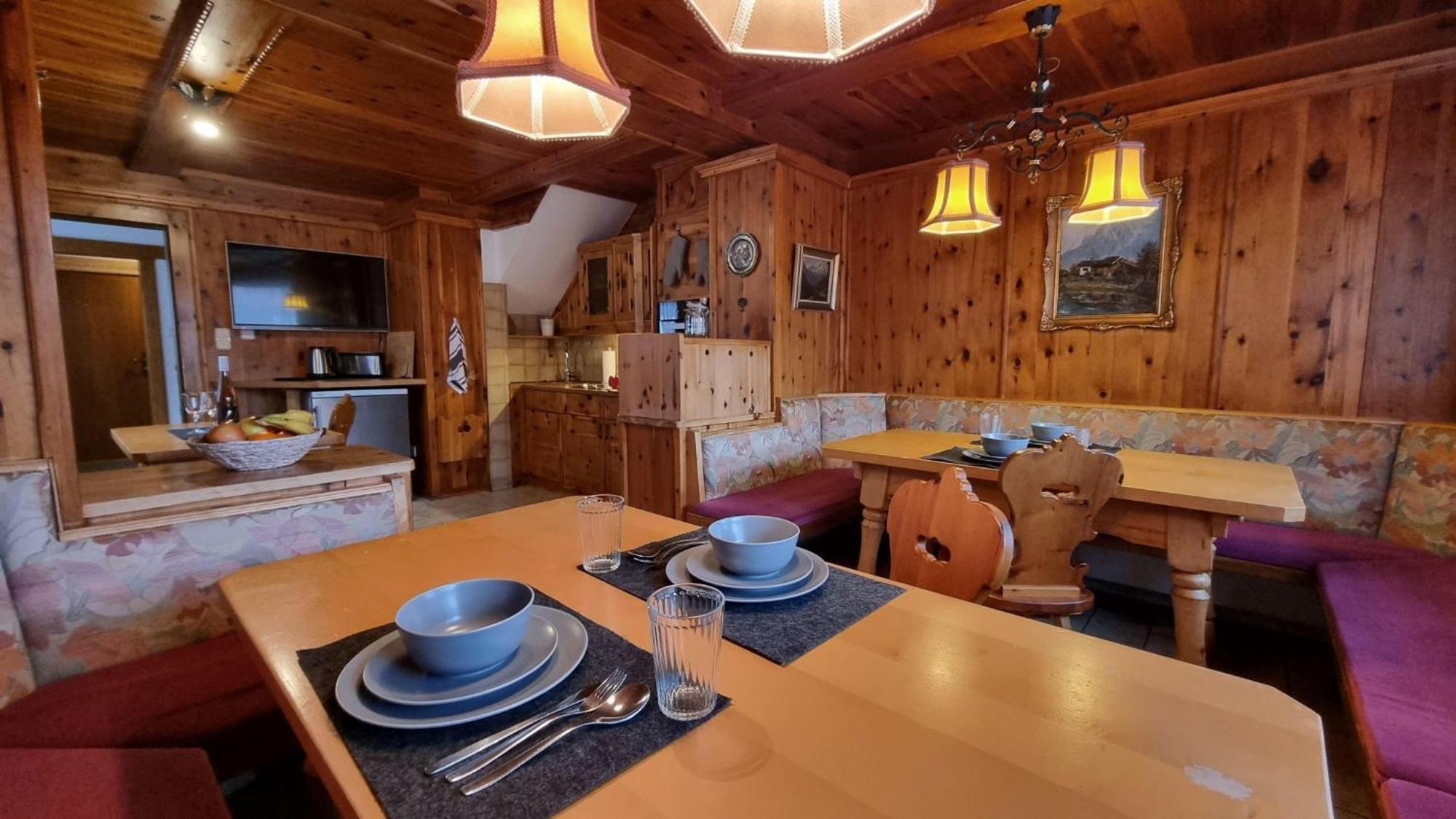 Ferienhaus Goldenes Landl Mittenwald Esterno foto